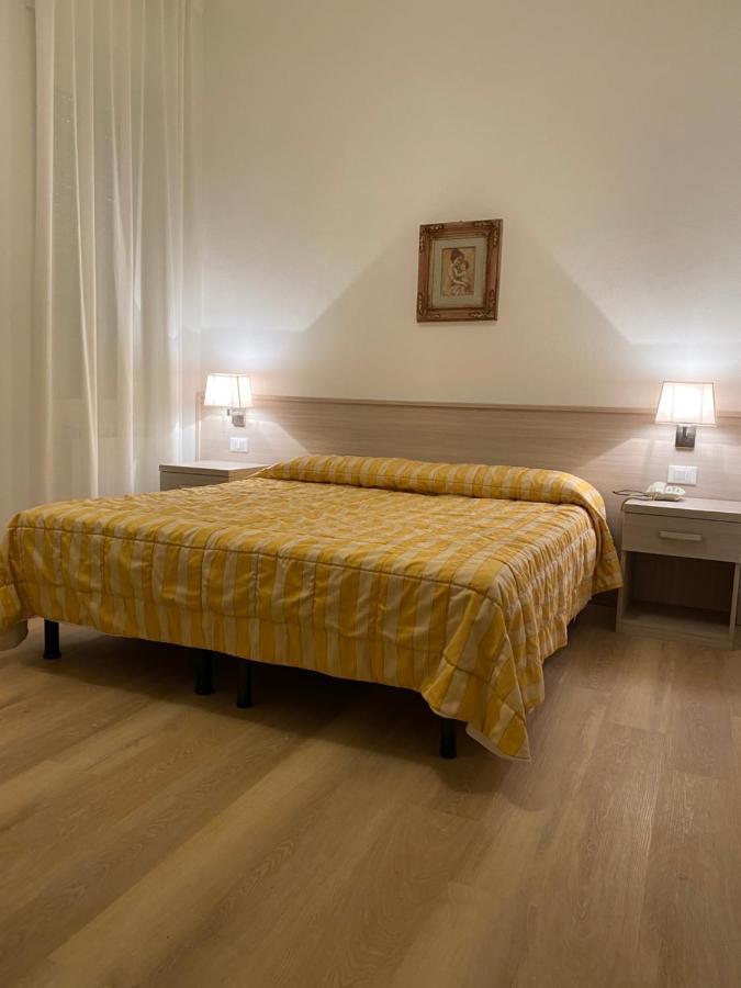 Hotel Rio Alassio Kültér fotó