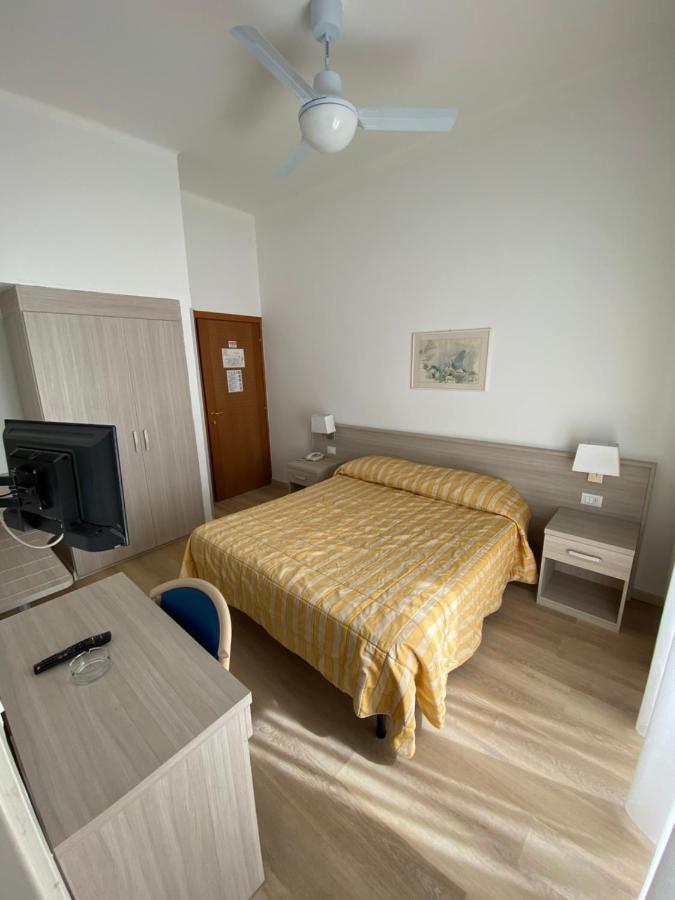 Hotel Rio Alassio Kültér fotó