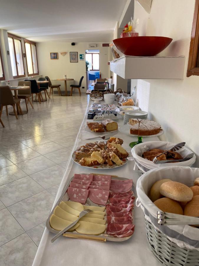 Hotel Rio Alassio Kültér fotó