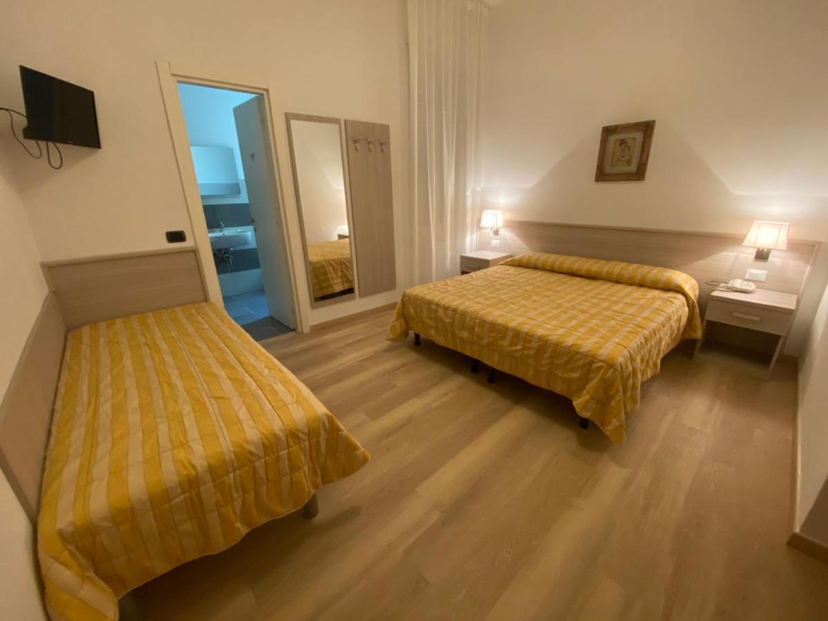 Hotel Rio Alassio Kültér fotó
